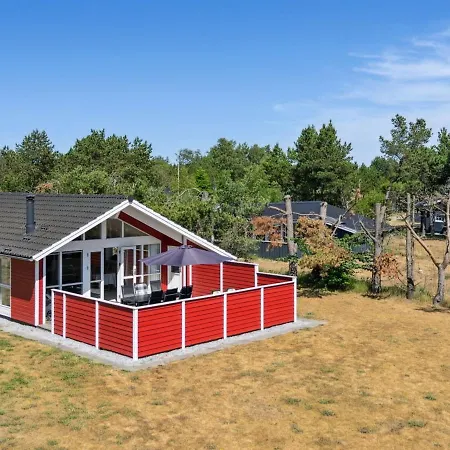 Holiday home Hialmar - 300m From The Sea In Ne Jutland By Interhome *
