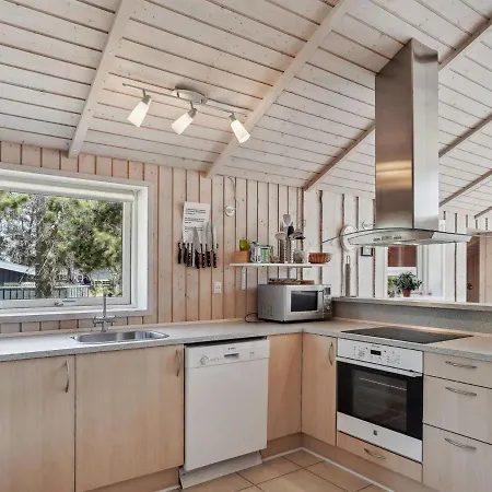 Hialmar - 300m From The Sea In Ne Jutland By Interhome Casa vacanze *